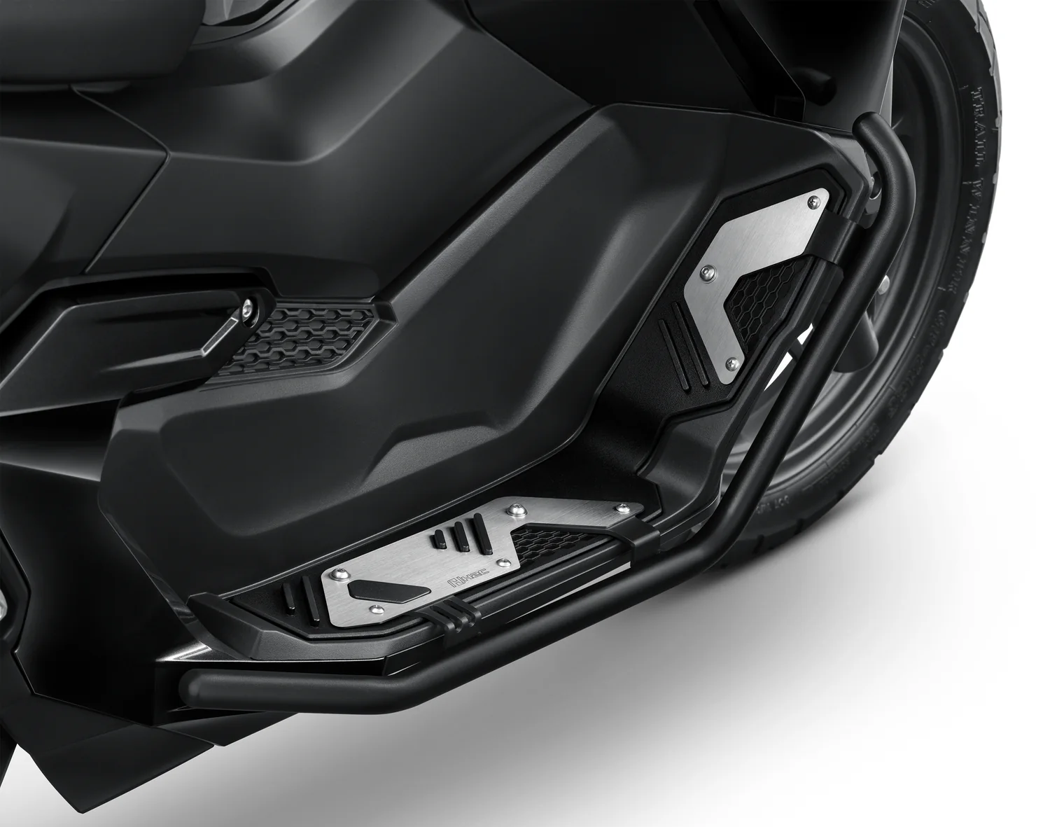 Honda ADV160 — ช่วงล่างและระบบเบรก