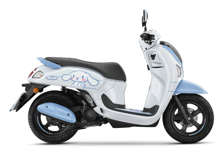 Honda Scoopy cinamom roll
